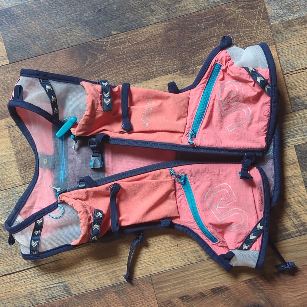 Ultimate Direction Ultra Vesta